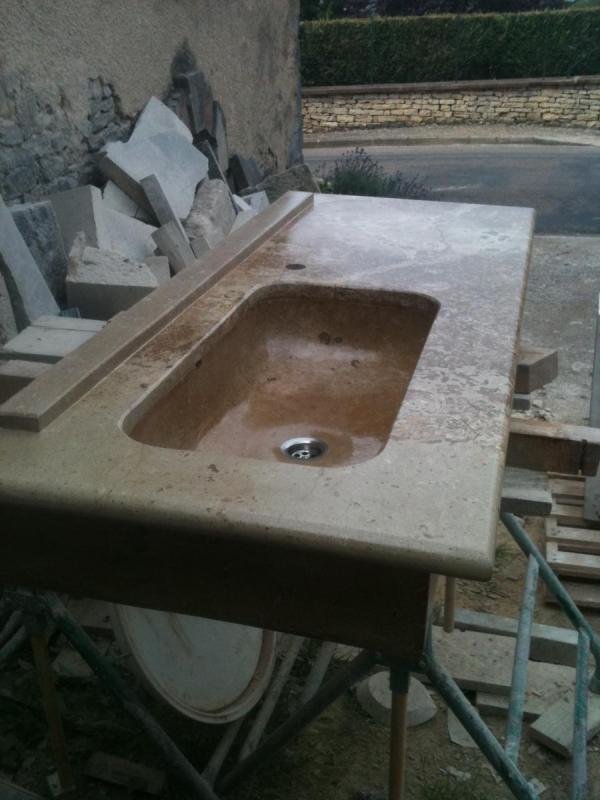 lavabo en pierre fait main